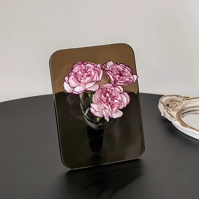 Minimalist Bloom Vase